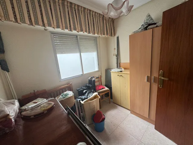 Amplia Planta Baja en Alicante - Ideal para Familias — 18