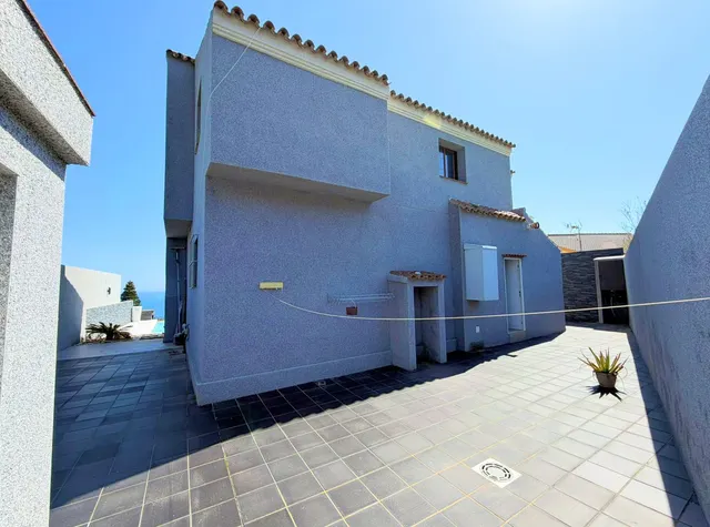 Chalet 3 habitaciones 220m² en venta - Centro — 35