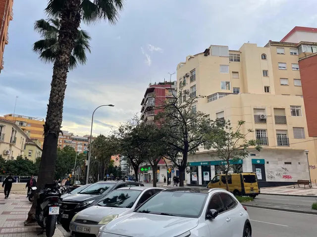 Apartamento 3 habitaciones 90m² en venta - Perchel Norte - Trinidad — 24