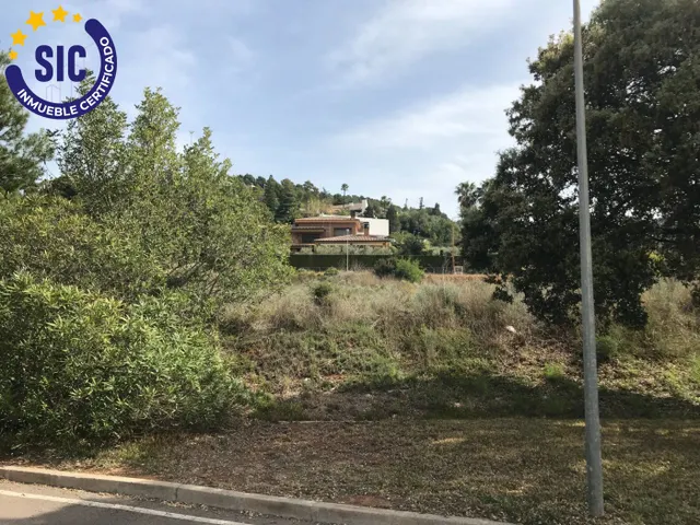 Deseas para tu familia un hogar con un buen jardin en zona tanquila y cerca de la Ciudad? — 11