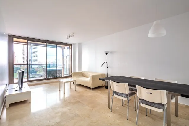 PISO AMUEBLADO CON VISTA A LA CIUDAD - foto 3