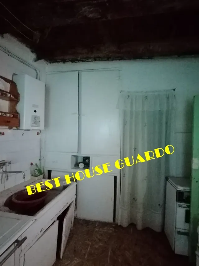 VIVIENDA Y CUADRA EN EL CENTRO DE VELILLA DEL RIO CARRION - foto 5