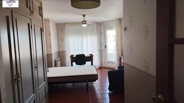 PISO PARA ESTUDIANTES EN LA ZONA DE CIRCUNVALACIÓN