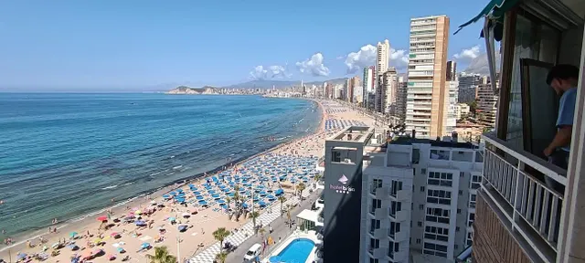 INCREIBLE PISO DE DOS DORMITORIOS EN 1ª LINEA DE PLAYA LEVANTE CON GARAJE ,PISCINA Y VISTAS ..!!!!!! — 35