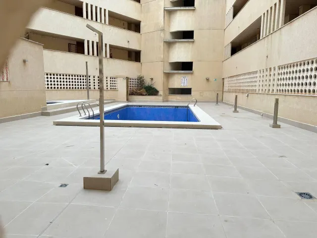 Apartamento en alquiler cerca del mar en Torrevieja — 27