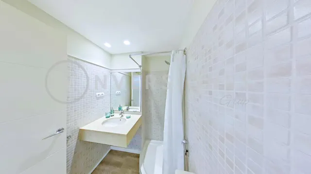 Pareado 4 habitaciones 167m² en venta - Central — 28