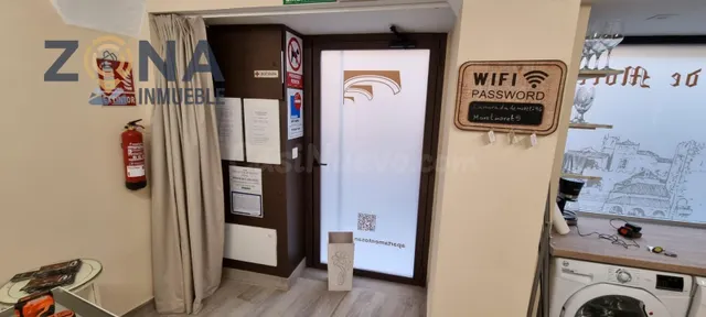 EDIFICIO DE USO HOTELERO FUNCIONANDO ACTUALMENTE EN CÁCERES - foto 3