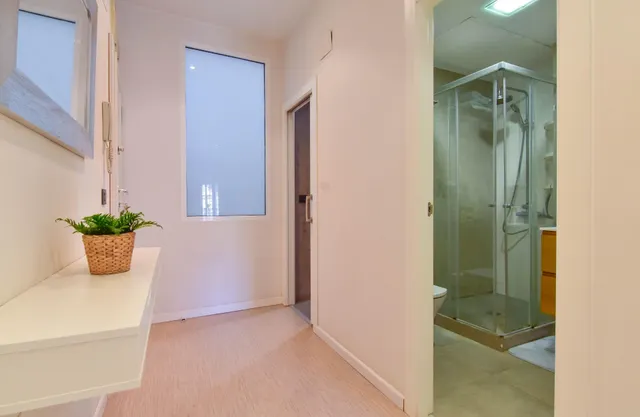 VIVIENDA REFORMADA EN EL CENTRO DE VALENCIA — 18