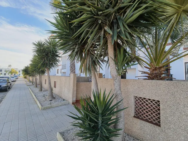 ATICO ENCANTADOR  CON GARAJE Y SOLARIUM PROPIO CON BONITAS VISTAS AL MAR EN ORIHUELA COSTA !!! — 47