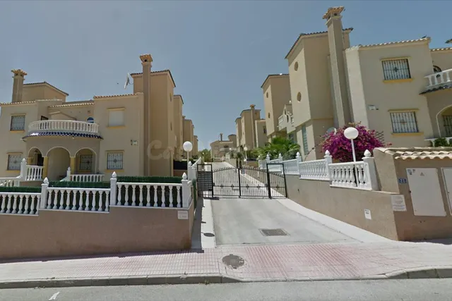 Venta adosado en Orihuela Costa - foto 2