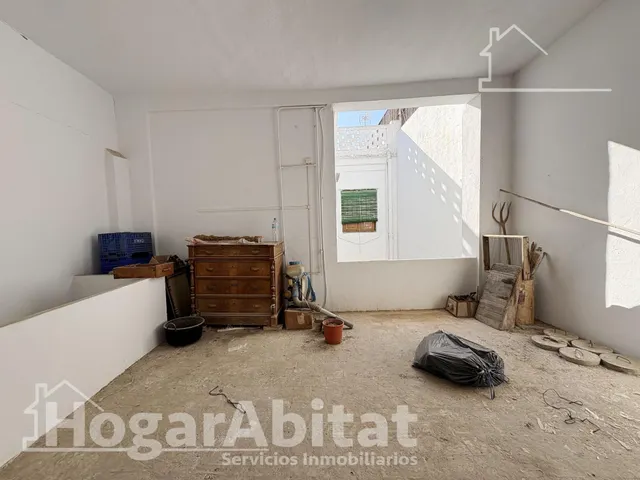 ¡Vistas a las montañas! Casa amplia y luminosa para reformar con patio y gran terraza — 37
