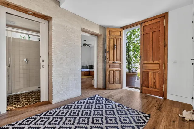 Exclusiva vivienda completamente reformada en Torrequinto - foto 4