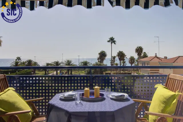 ATICO CON ESPECTACULARES VISTAS AL MAR EN PLAYA EN NULES