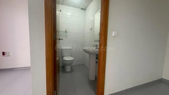 ALQUILER DE PISO DE OFICINAS EN EL POLIGONO OESTE (San Ginés - foto 5