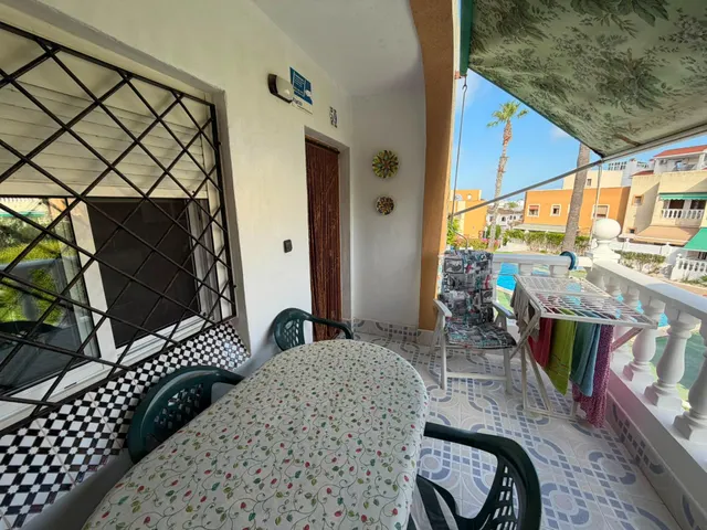 EXCELENTE BUNGALOW EN  TORREVIEJA , LA MATA — 13