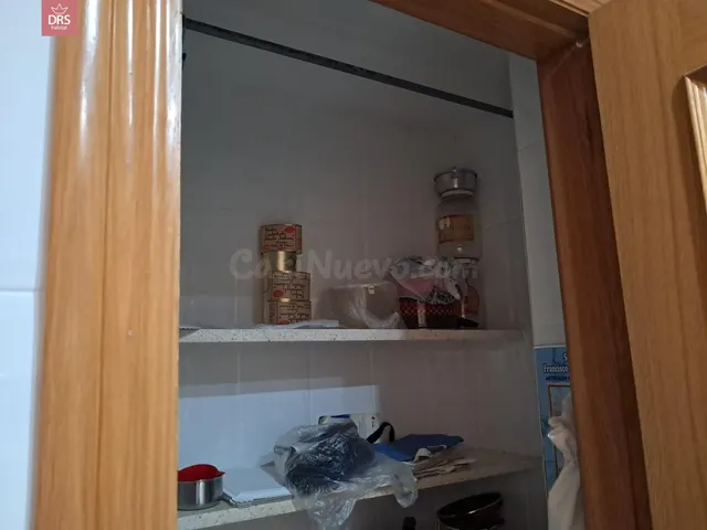 PISO EN PEREZ GALDOS - foto 5