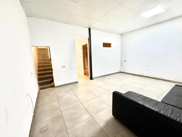 Encantadora Casa en La Marina del Port - Oportunidad para Reformar — 14