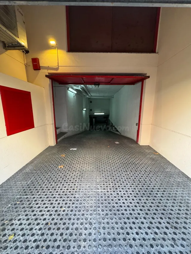 Plaza de parking en alquiler en pleno centro de El Vendrell - foto 4