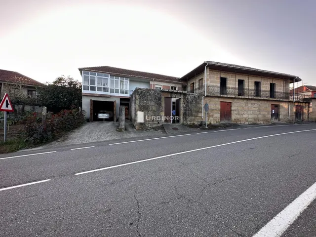 Inmueble con DOS casas independientes, a 2 km. de CARTELLE - foto 2