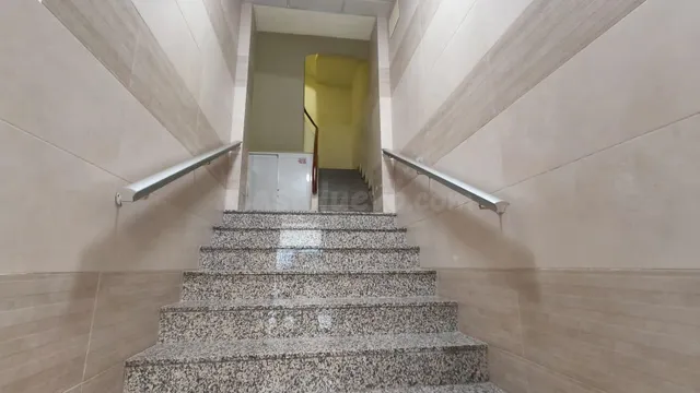 Vivienda con balcón en Alicante a metros del Hospital Genera - foto 2