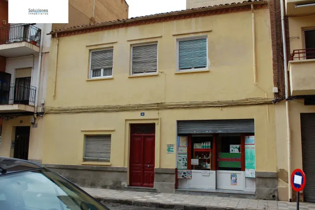Casa de 130 m2 de planta a un paso del centro de Albacete — 2