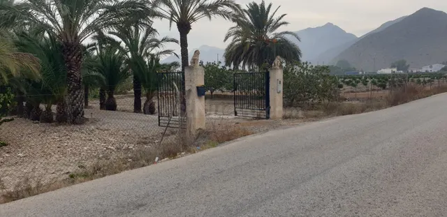 Casa de Campo a 7 Km. de Orihuela ,de 292 metros cuadrados