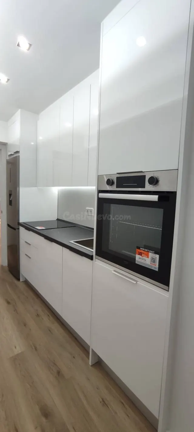 PISO DE 3 DORMITORIOS COMPLETAMENTE NUEVO A UN PASO DEL PUER - foto 4