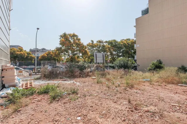 Solar urbano en El Vendrell – Proyecto para 11 viviendas con - foto 5