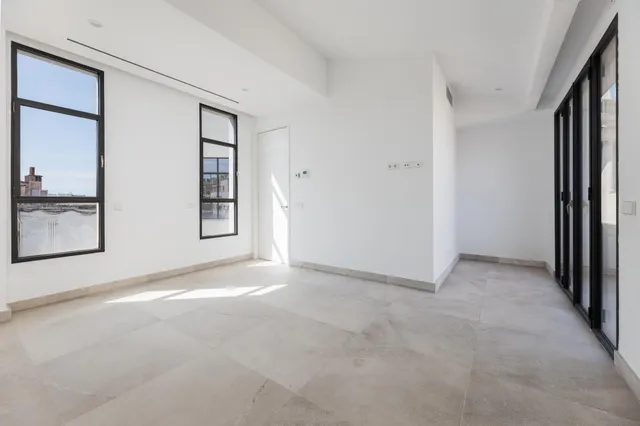 ATICO- BLANQUERNA--AVENIDAS- DE  280 M2 CON TERRAZA DE 125 M2 Y 3 PLAZAS GARAJE!!!!!! — 17