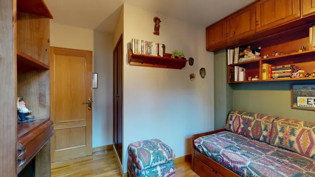 PISO en VENTA en ZARAGOZA - Avenida Navarra (Ref.: 00932) — 32