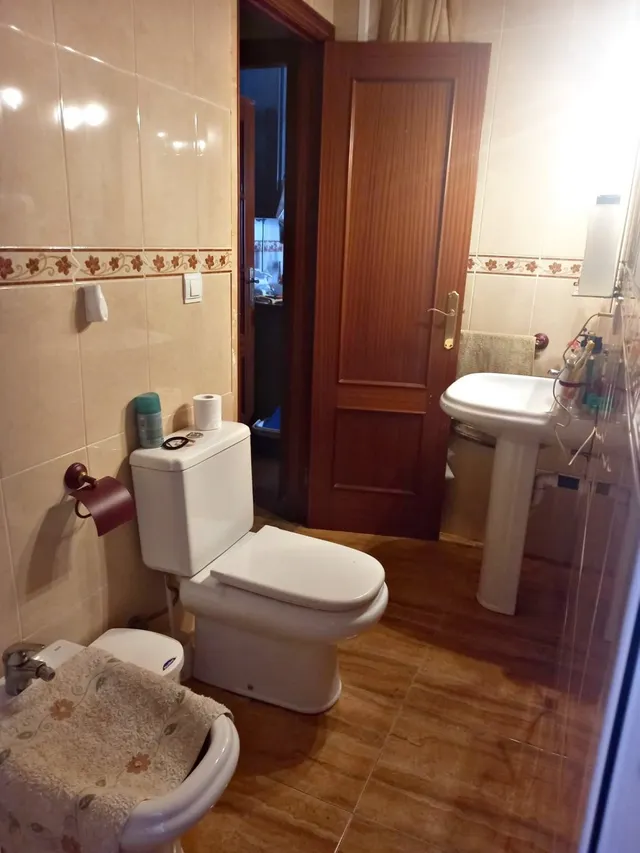 ¡ CASA PARA ENTRAR A VIVIR EN GUADALCAZAR ! — 30