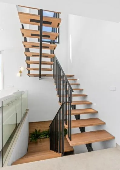 Villa 3 habitaciones 311m² en venta - Casco urbano — 43