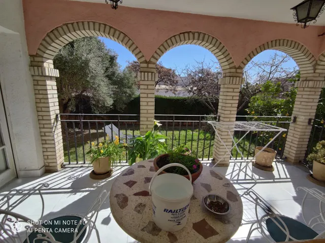 IMPRESIONANTE CHALET EN EL CENTRO DE VENDRELL — 8