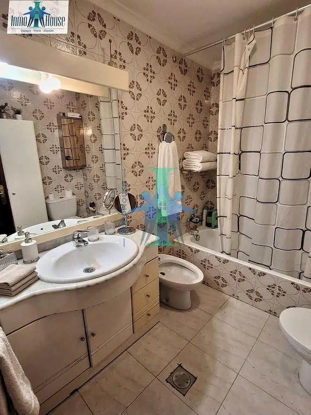 Inmohouse vende piso amplio con garaje y piscina — 9