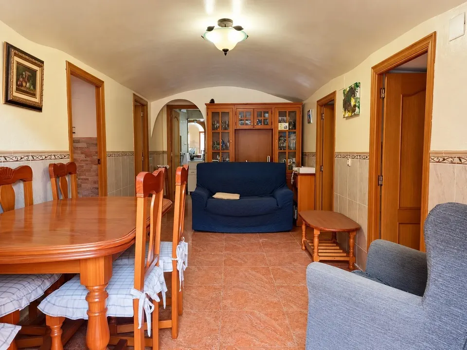 CASA CUEVA EN VENTA EN CREVILLENTE