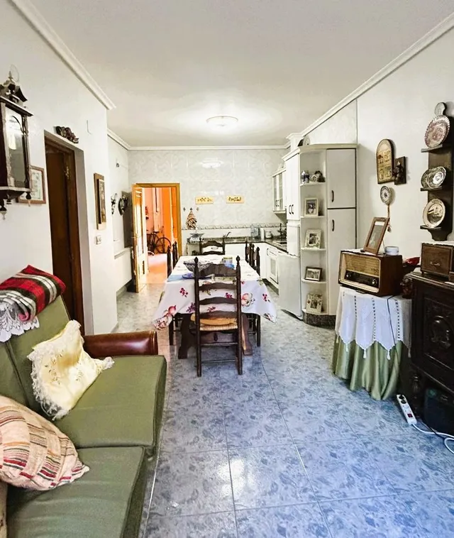 Espectacular Casa y Solar en el Corazón de Cacabelos - foto 5