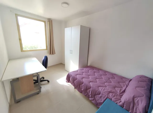 Piso de 6 dormitorios y 2 baños compartidos para estudiantes en zona CEU Cardenal Herrera de San Jos — 15