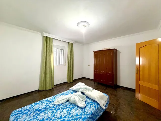 Casa de pueblo en pleno centro de La Joya con dos viviendas independientes y parcela de 500 m2 — 15