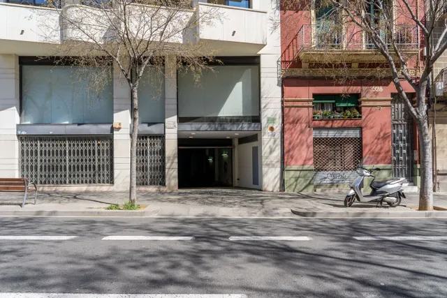 Parking 10m² en alquiler - Barcelona — 10
