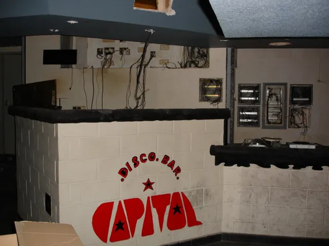 Local comercil en la zona del Acequión de Torrevieja — 8