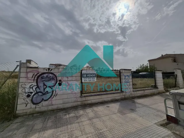 PARCELA URBANIZABLE EN VENTA – CALLE MARGARITAS, CÁCERES ✨ - foto 4