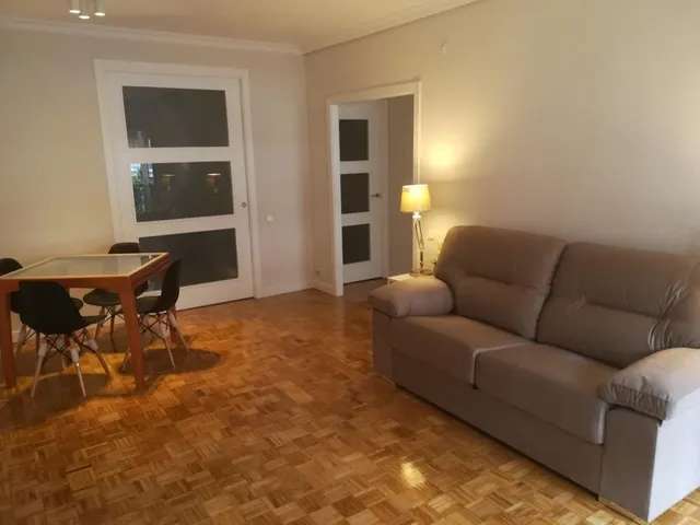 Apartamento 1 habitación 68m² en alquiler - Prosperidad — 31