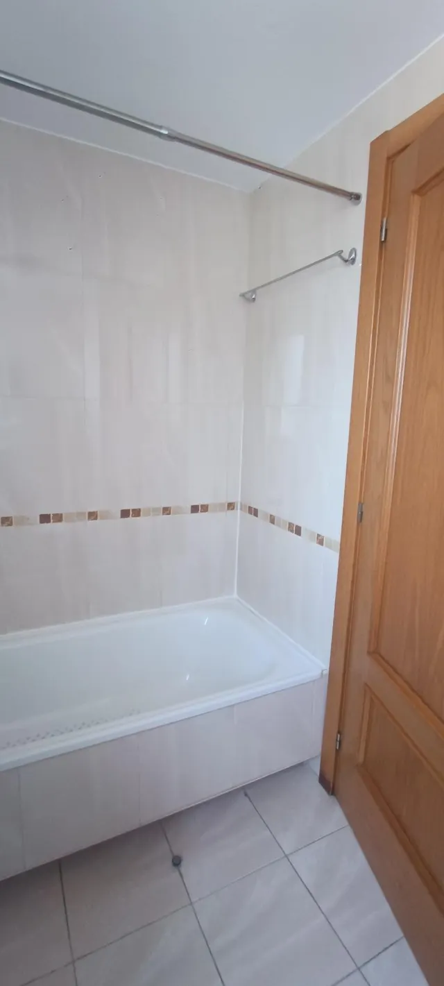 Oportunidad con TERRAZA en Juan Carlos I — 38