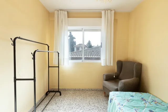 Piso 3 habitaciones en Calle Santa Margarita, junto Cmno. Bajo de Huétor — 18