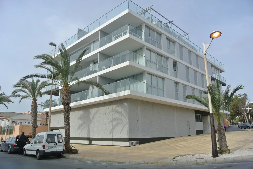 Gran oportunidad de Local en Guardamar