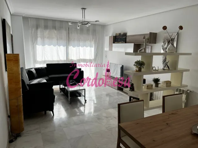 MAGNIFICO PISO EN ALQUILER CON COCHERA  EN VIAL NORTE — 6