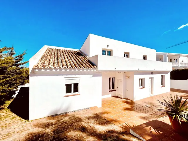 Chalet 4 habitaciones 210m² en venta - Costa del Sol
