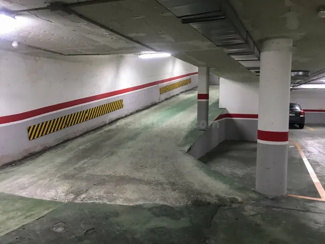Plaza de garaje en Varela Silvari, al lado de la plaza de Ma - foto 2