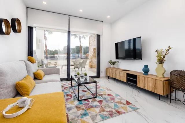 OBRA NUEVA EN TORREVIEJA — 11