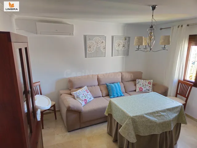 ¡Vistas espectaculares y luz infinita! Piso de 112m2 recién  - foto 3
